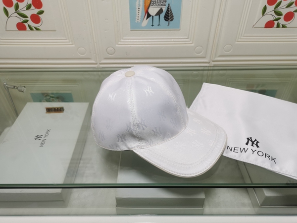 ブランド帽子背面デザイン